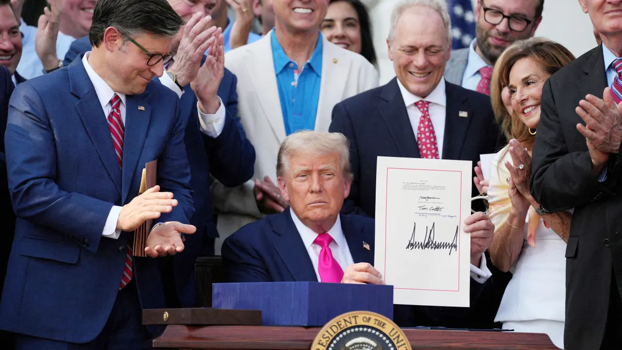As Midterm Elections Approach, GOP Promotes Trump Tax Bill While Analysts Examine Its Impact